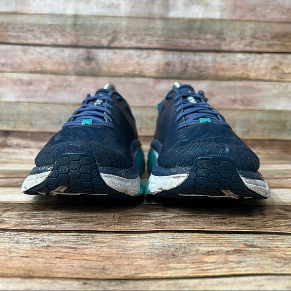 Hoka Arahi 2 Athletic Shoes - Picture 6 of 10